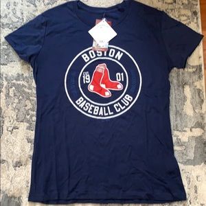 Women’s Majestic Red Sox T-shirt